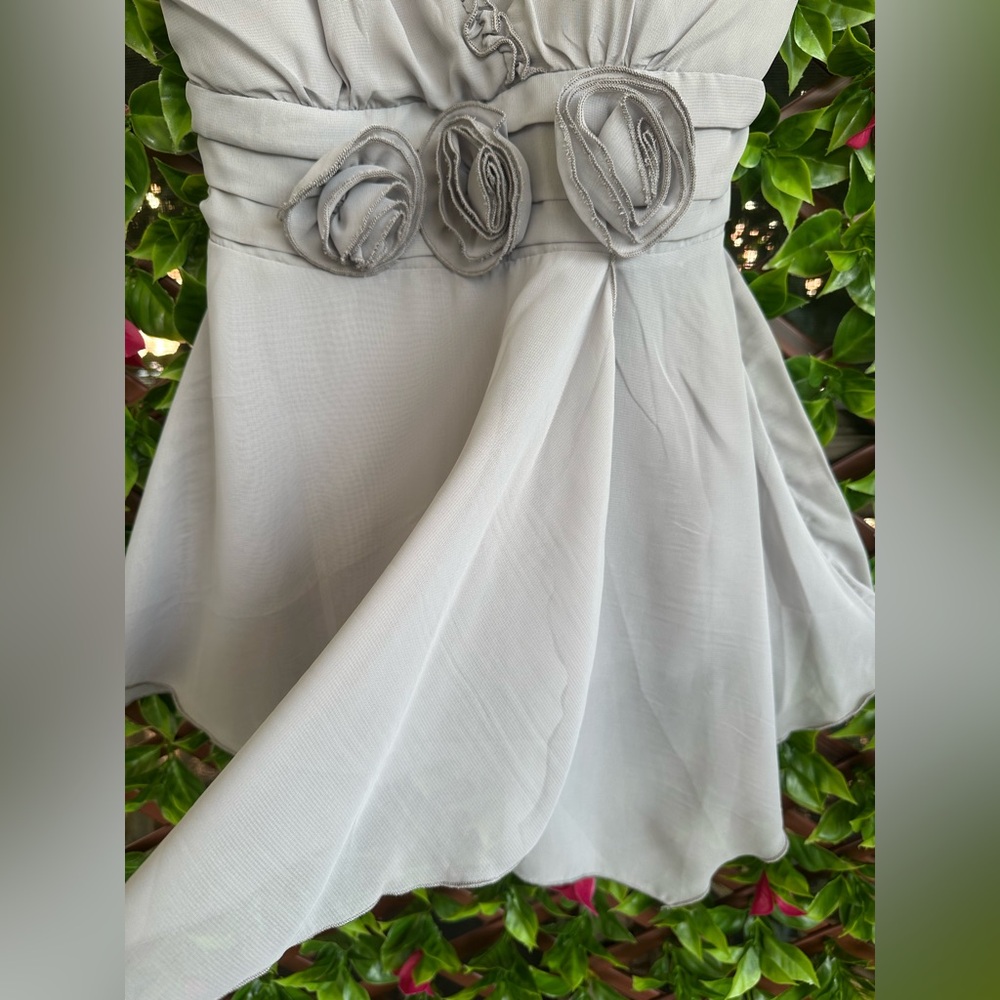 Gray Ruffled Flowy Top - Picture 6 of 10